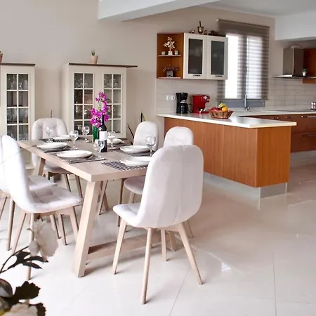 Omnia Penthouse העיירה קוס
